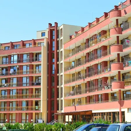 Bratanov In Ashton Hall Sunny Beach